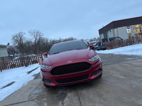 Used 2014 Ford Fusion SE image 7