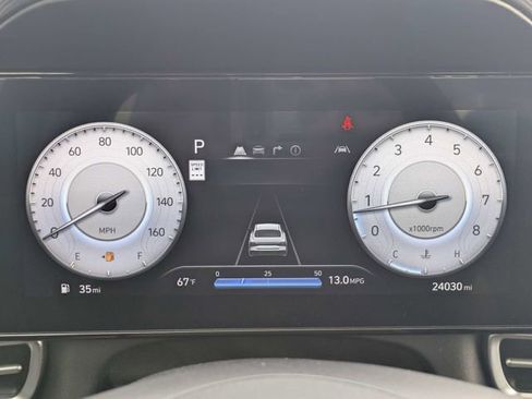 Used 2025 Hyundai Elantra Limited image 28