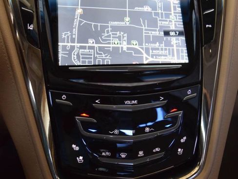 Used 2014 Cadillac CTS Luxury RWD image 31