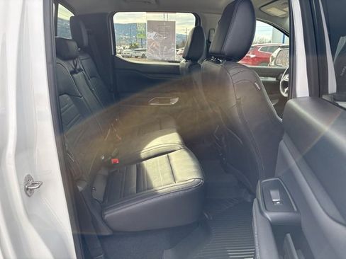 Used 2024 Ford Ranger Lariat w/ FX4 Off-Road Package image 16