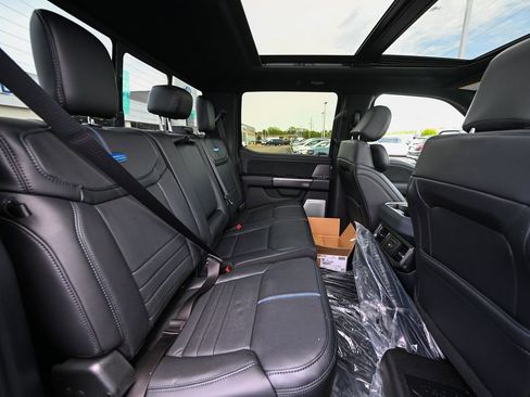 New 2026 Ford F350 Platinum AWD/4WD image 26