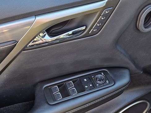 Used 2019 Lexus RX 450h F Sport image 29