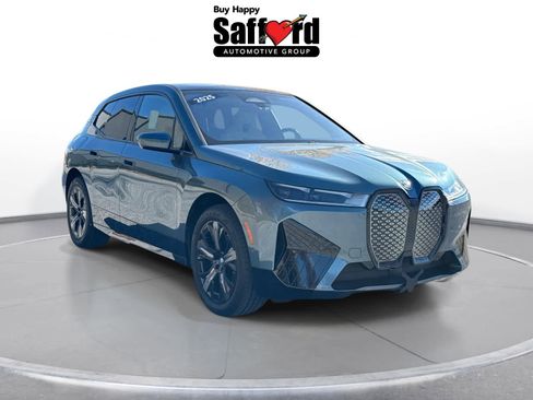Used 2025 BMW iX xDrive50 w/ Premium Package image 10