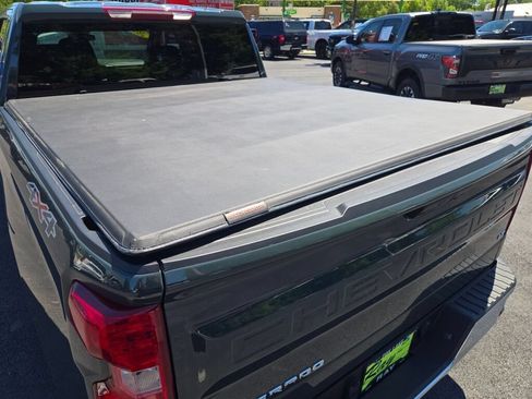 Certified 2025 Chevrolet Silverado 1500 LT AWD/4WD image 23
