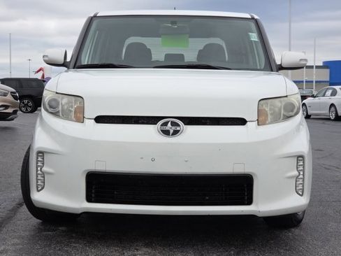 Used 2014 Scion xB image 6