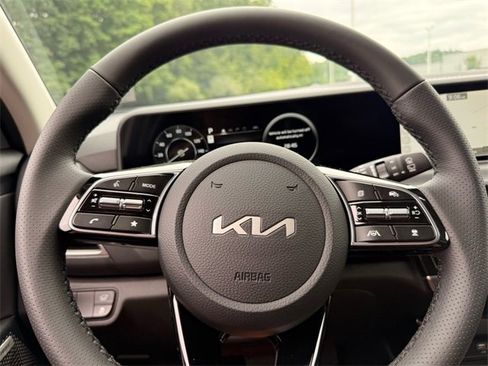 New 2026 Kia Seltos SX image 13