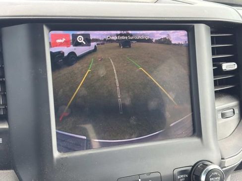 Used 2024 RAM 3500 Tradesman w/ Chrome Appearance Group AWD/4WD image 32