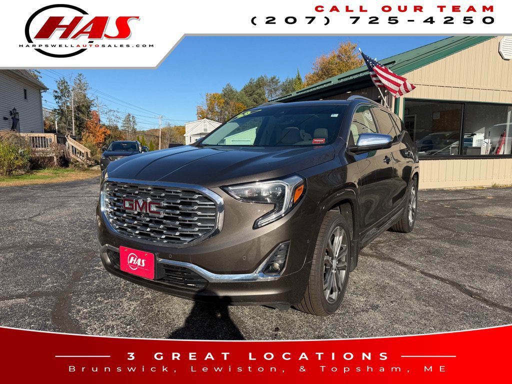 Used 2020 GMC Terrain Denali w/ Denali Premium Package AWD/4WD image 1