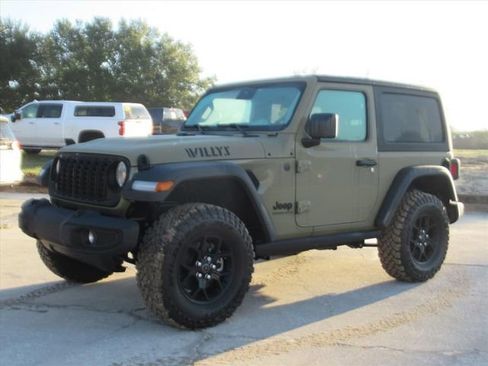 Certified 2025 Jeep Wrangler Willys image 3