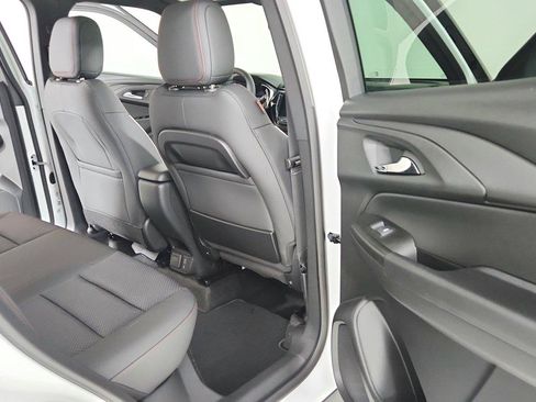 Used 2023 Chevrolet TrailBlazer RS w/ Sun and Liftgate Package FWD image 26