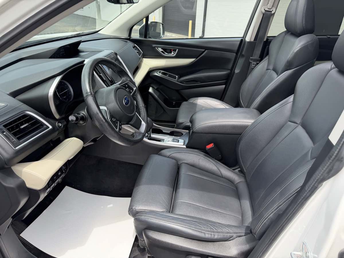 Used 2022 Subaru Ascent Limited w/ Technology Package AWD/4WD image 10