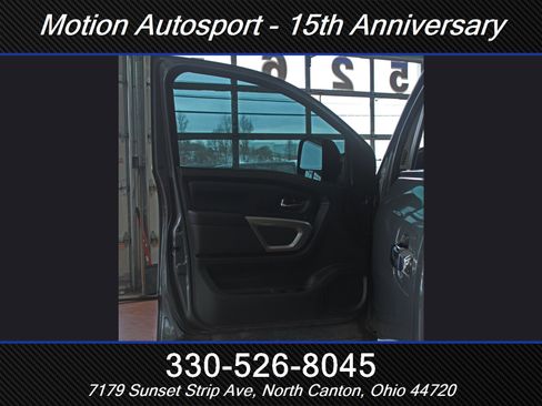 Used 2016 Nissan Titan SV image 13