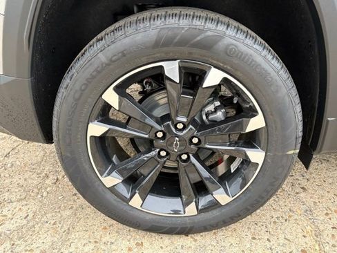 New 2026 Chevrolet Equinox RS FWD image 9