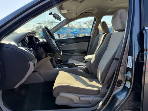 Used 2010 Honda Accord LX image 12