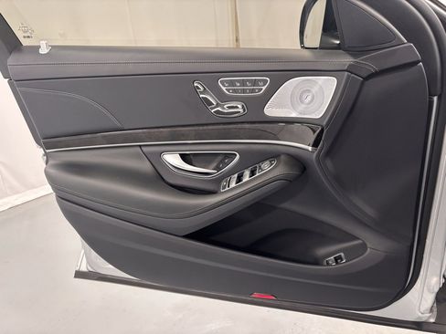 Used 2019 Mercedes-Benz S 63 AMG S 4MATIC Sedan image 15