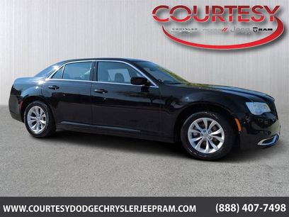 Used 2022 Chrysler 300 Touring