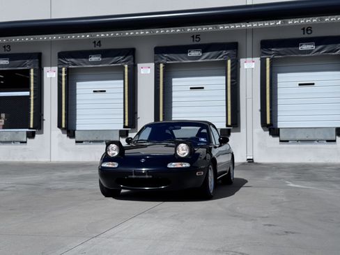 Used 1996 MAZDA MX-5 Miata image 34