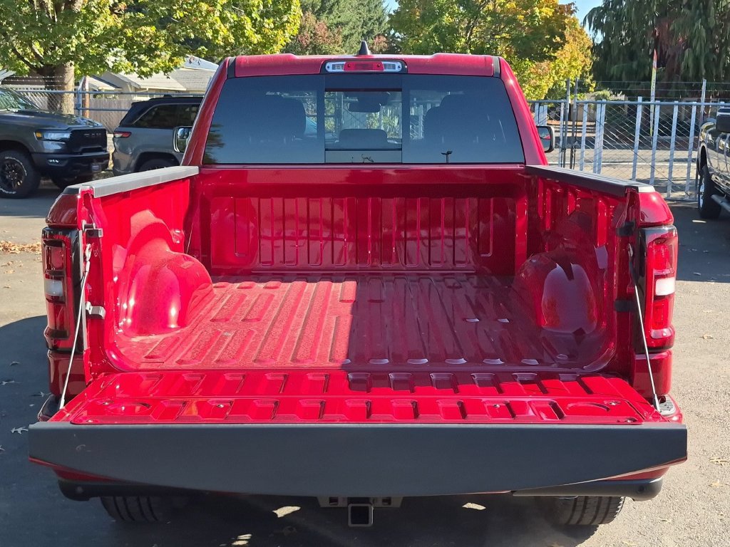 New 2026 RAM 1500 Express AWD/4WD image 10