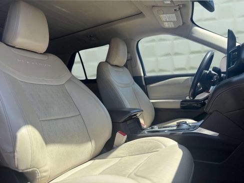 Used 2021 Ford Explorer Platinum w/ Equipment Group 601A image 18