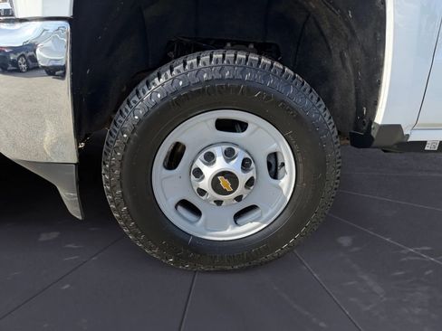 Used 2019 Chevrolet Silverado 2500 W/T w/ WT Convenience Package image 36