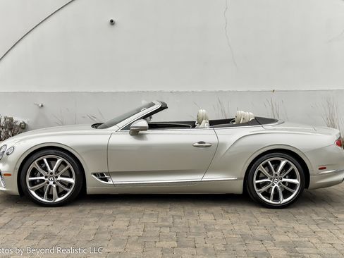 Used 2020 Bentley Continental GT image 10