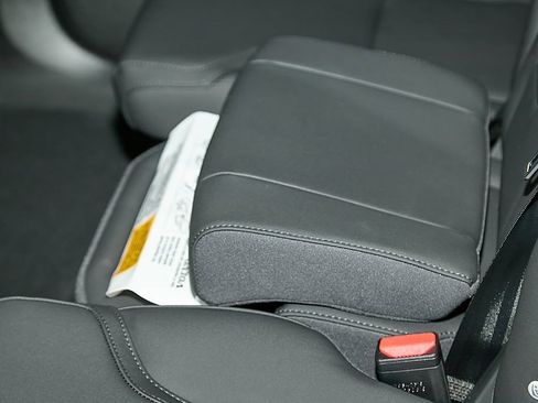 New 2026 Volvo XC90 B6 Plus w/ Protection Package image 20