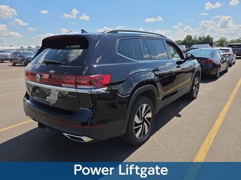 Used 2025 Volkswagen Atlas SE AWD/4WD image 5