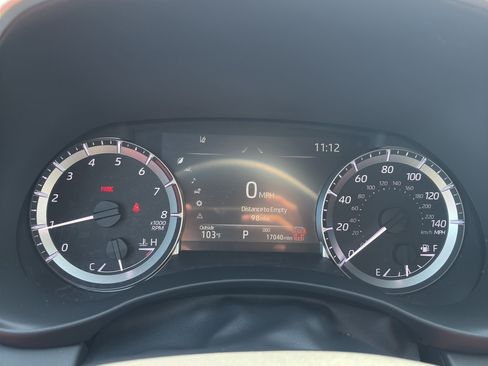 Used 2024 Toyota Highlander XSE FWD image 21