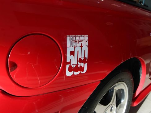 Used 1994 Ford Mustang GT RWD image 30