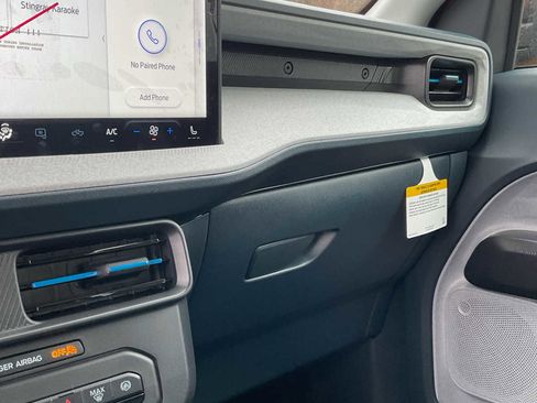 Used 2026 Ford Maverick XLT w/ XLT Luxury Package image 27