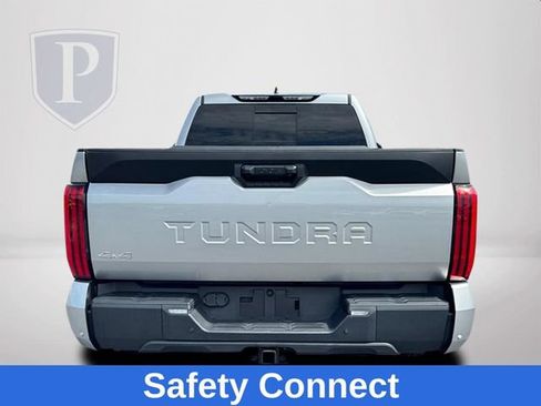Used 2022 Toyota Tundra SR5 w/ SR5 Premium Package AWD/4WD image 10