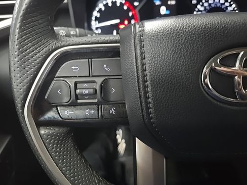 Used 2022 Toyota Tundra Limited image 19