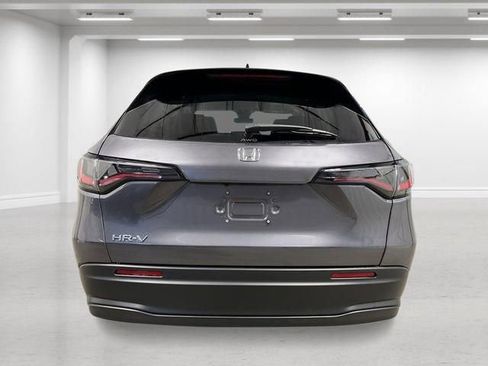 New 2026 Honda HR-V LX image 4