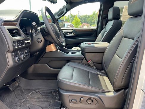 Used 2024 Chevrolet Tahoe High Country w/ Premium Package image 15