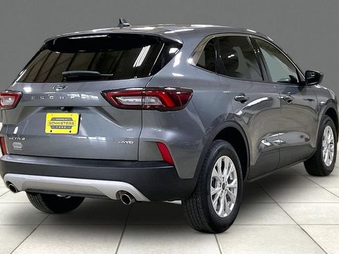 Certified 2024 Ford Escape Active AWD/4WD image 12