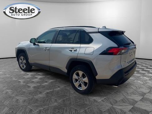 Used 2024 Toyota RAV4 XLE FWD image 3