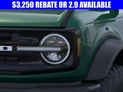 New 2025 Ford Bronco Outer Banks w/ Sasquatch Package AWD/4WD image 20