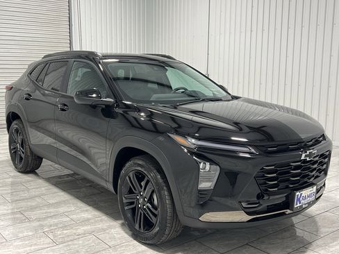 New 2026 Chevrolet Trax ACTIV image 7