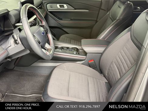 Used 2025 Ford Explorer ST-Line w/ Premium Package RWD image 15