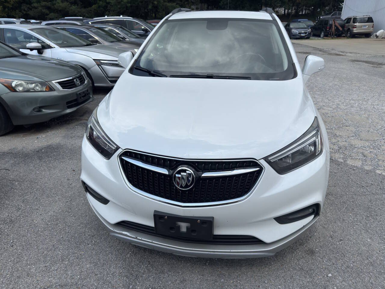 Used 2017 Buick Encore Preferred w/ Experience Buick Package FWD image 4