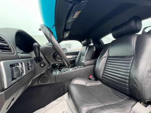 Used 2002 Ford Thunderbird RWD image 10