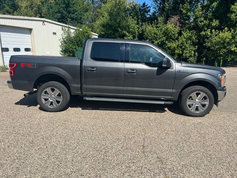Used 2019 Ford F150 XLT w/ Equipment Group 302A Luxury AWD/4WD image 8