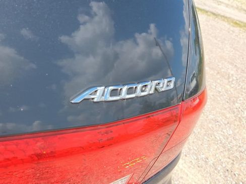 Used 2005 Honda Accord LX image 14