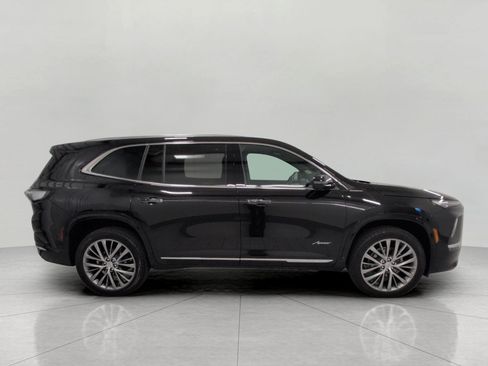 Used 2025 Buick Enclave Avenir w/ Super Cruise Package AWD/4WD image 11