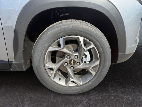 New 2026 Chevrolet Trax LT w/ Driver Confidence Package image 28