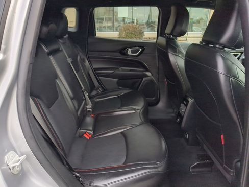 Used 2023 Jeep Compass Trailhawk image 31