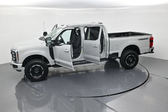 New 2026 Ford F350 Lariat w/ Tremor Off-Road Package AWD/4WD image 52