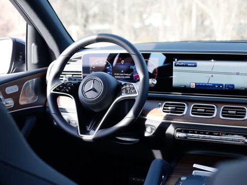 Used 2026 Mercedes-Benz GLE 350 4MATIC image 17
