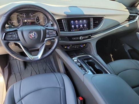Used 2022 Buick Enclave Essence w/ Experience Buick Package FWD image 18