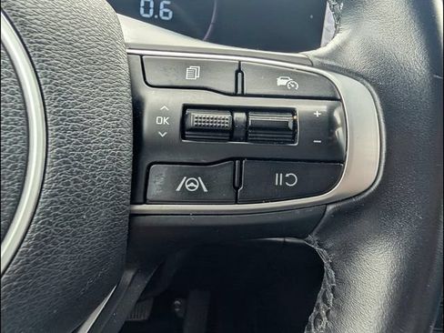 Used 2023 Kia Sportage EX FWD image 16